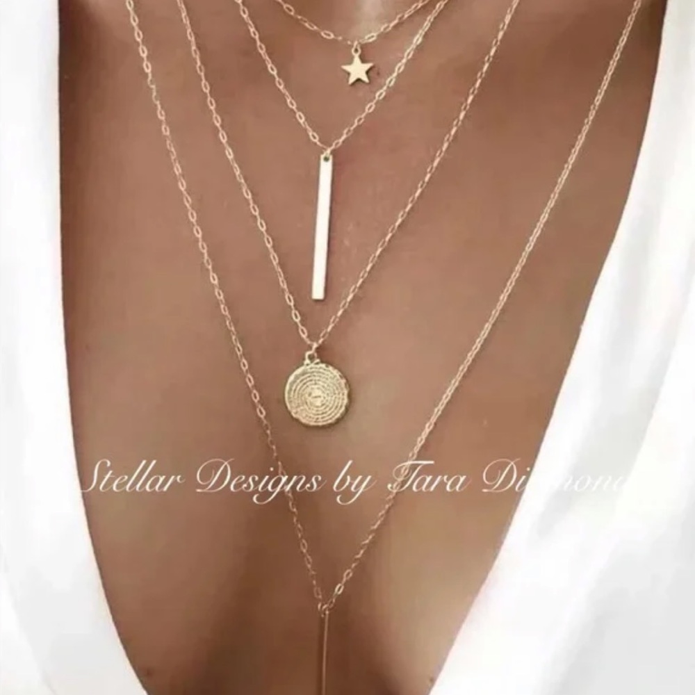 Stellar layering necklace🌙